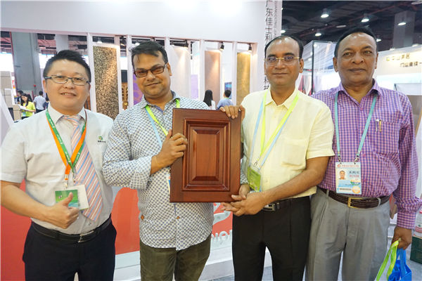 漆強(qiáng)漆遠(yuǎn)銷海外